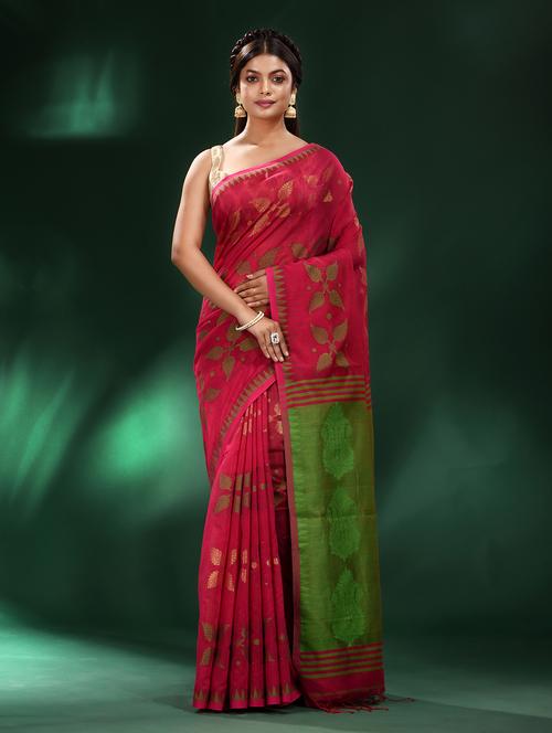 red cotton blend saree with blouse - 19993503 - Standard Image - 0