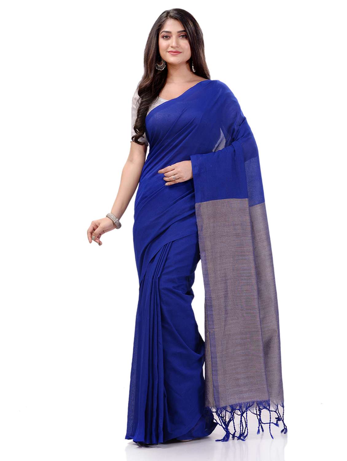women's solid royal blue colored saree