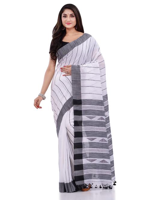 women striped handloom saree with blouse - 19994906 -  Standard Image - 0
