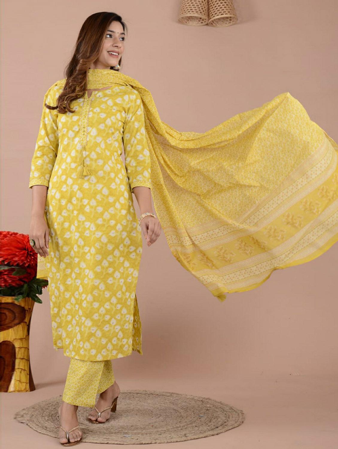 yellow printed three quarter sleeve kurta pant set with dupatta - 19995592 - Standard Image - 4
