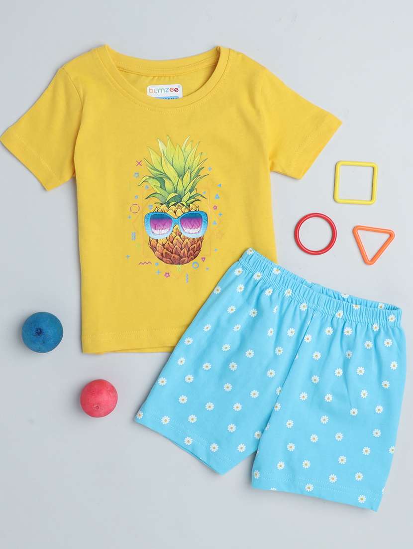 girls printed shorts set