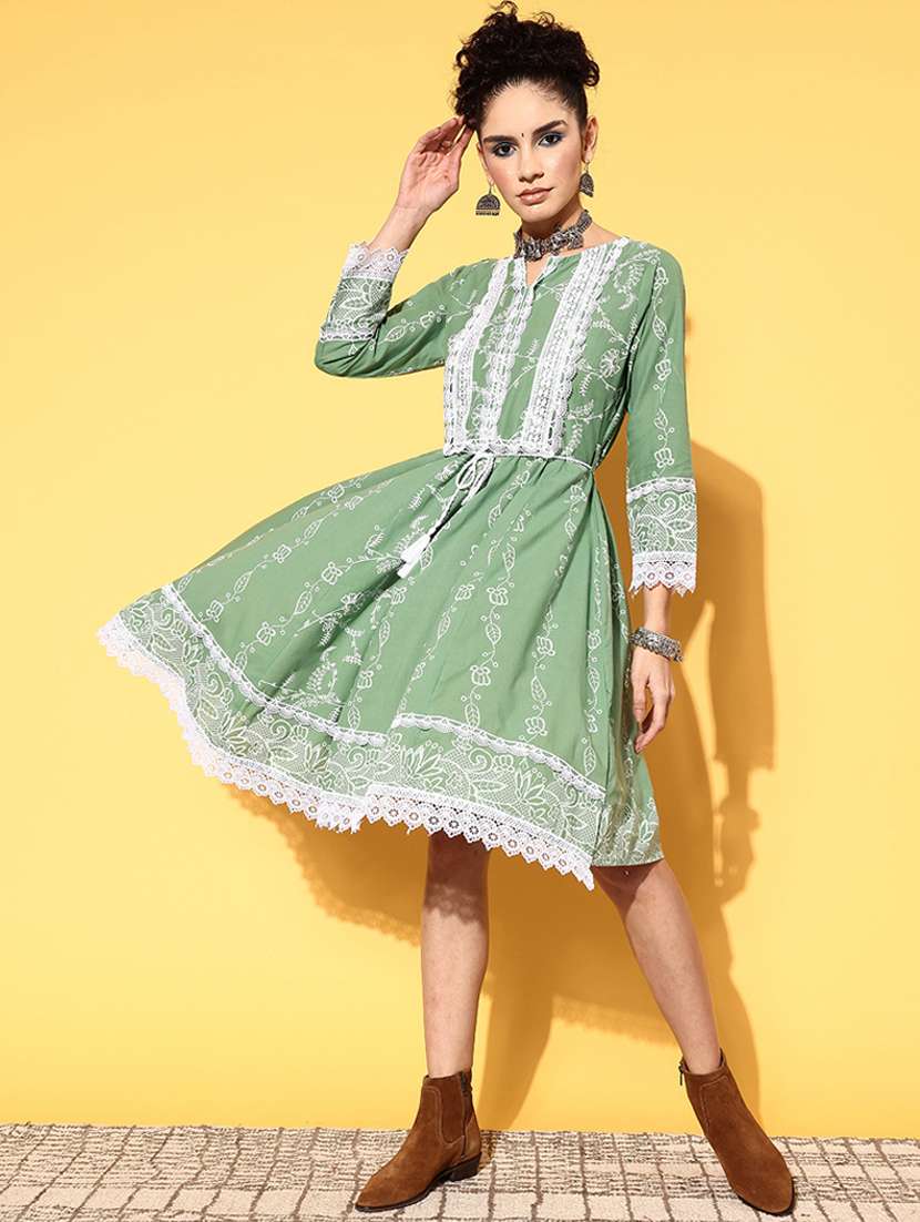 women's fit & flare color block dress