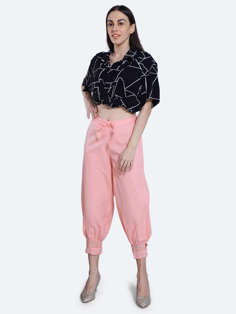 mid rise solid cropped trouser - 20002544 -  Standard Image - 4