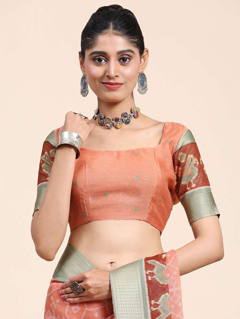 women's abstract peach colored saree with blouse - 20007408 - Standard Image - 4
