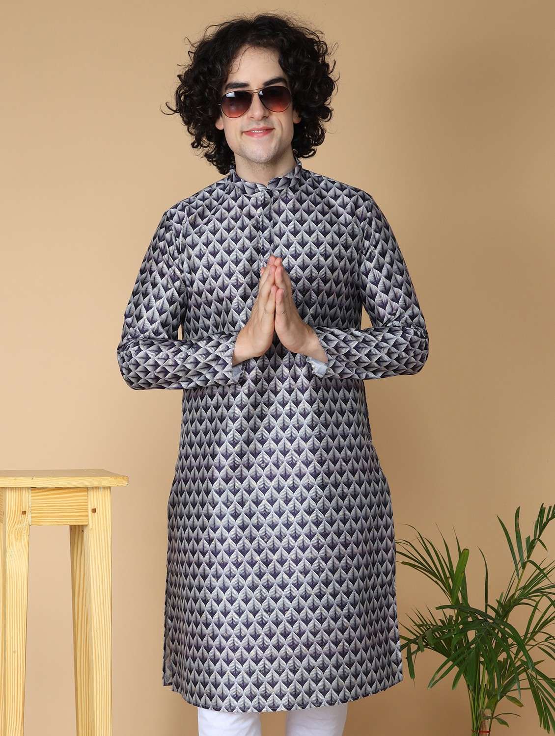 men printed mandarin neck long kurta