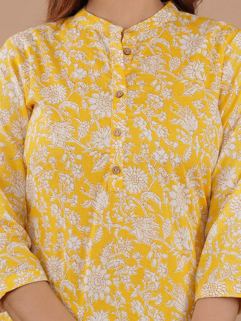 yellow cotton straight kurta - 20014402 - Standard Image - 4