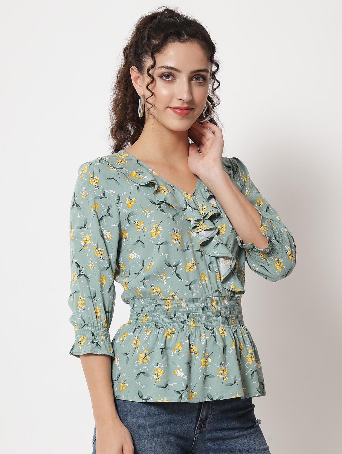 v-neck printed regular top - 20017801 -  Standard Image - 1