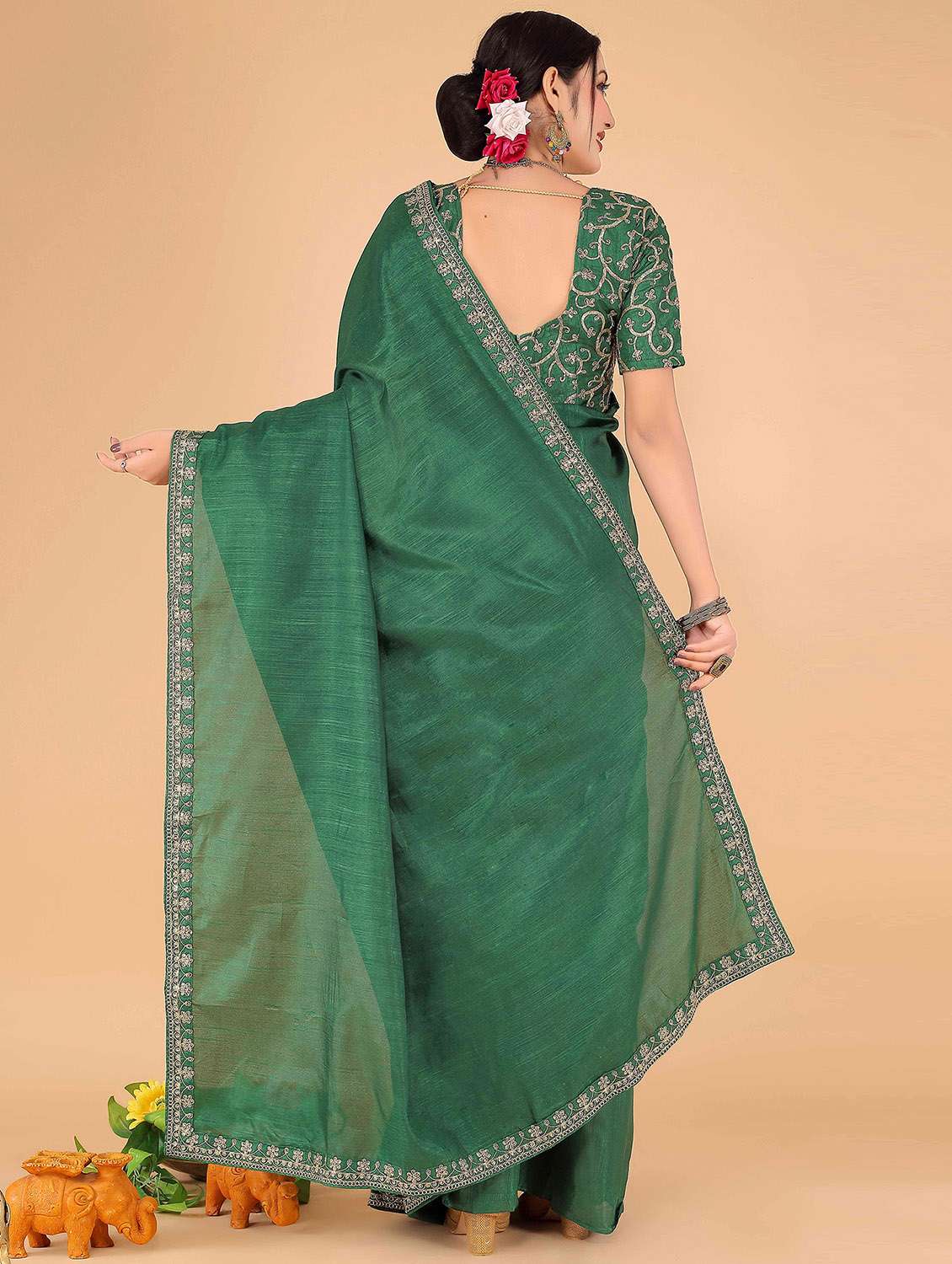 women's solid green colored saree with blouse - 20019313 -  Standard Image - 1