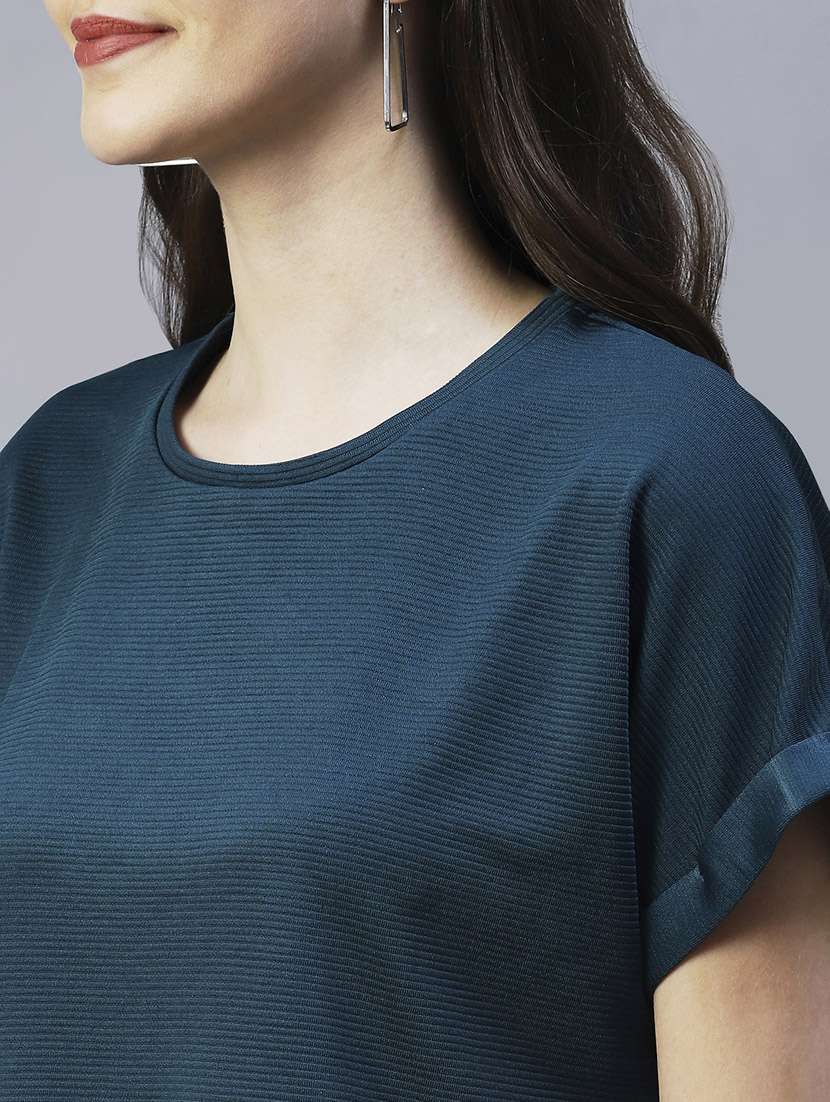 women's crop round neck top - 20022912 -  Standard Image - 4