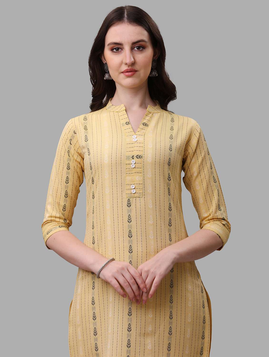 women cotton kurta pant with dupatta set - 20023633 - Standard Image - 4