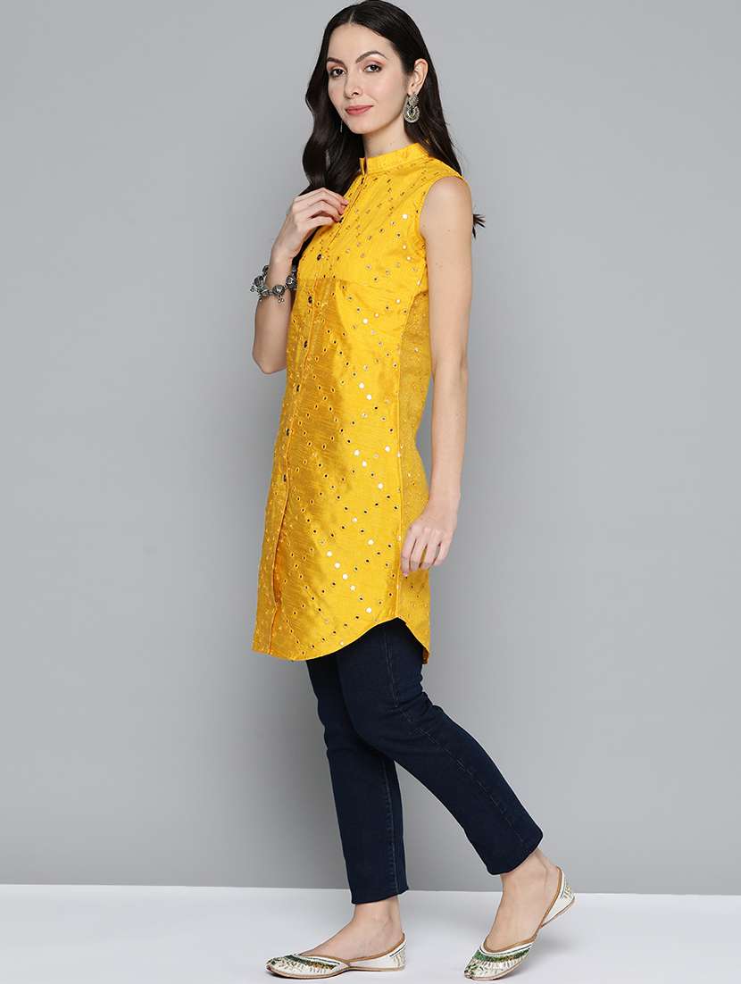 women's front slit kurta - 20024773 -  Standard Image - 1