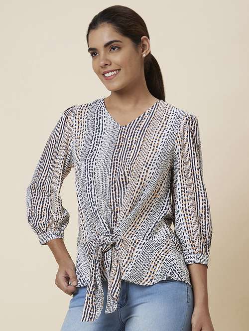 women's straight v neck top - 20025438 -  Standard Image - 0