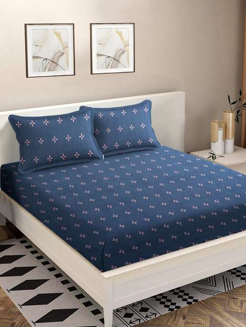 double queen bedsheet with 2 pillow covers - 20029448 -  Standard Image - 0