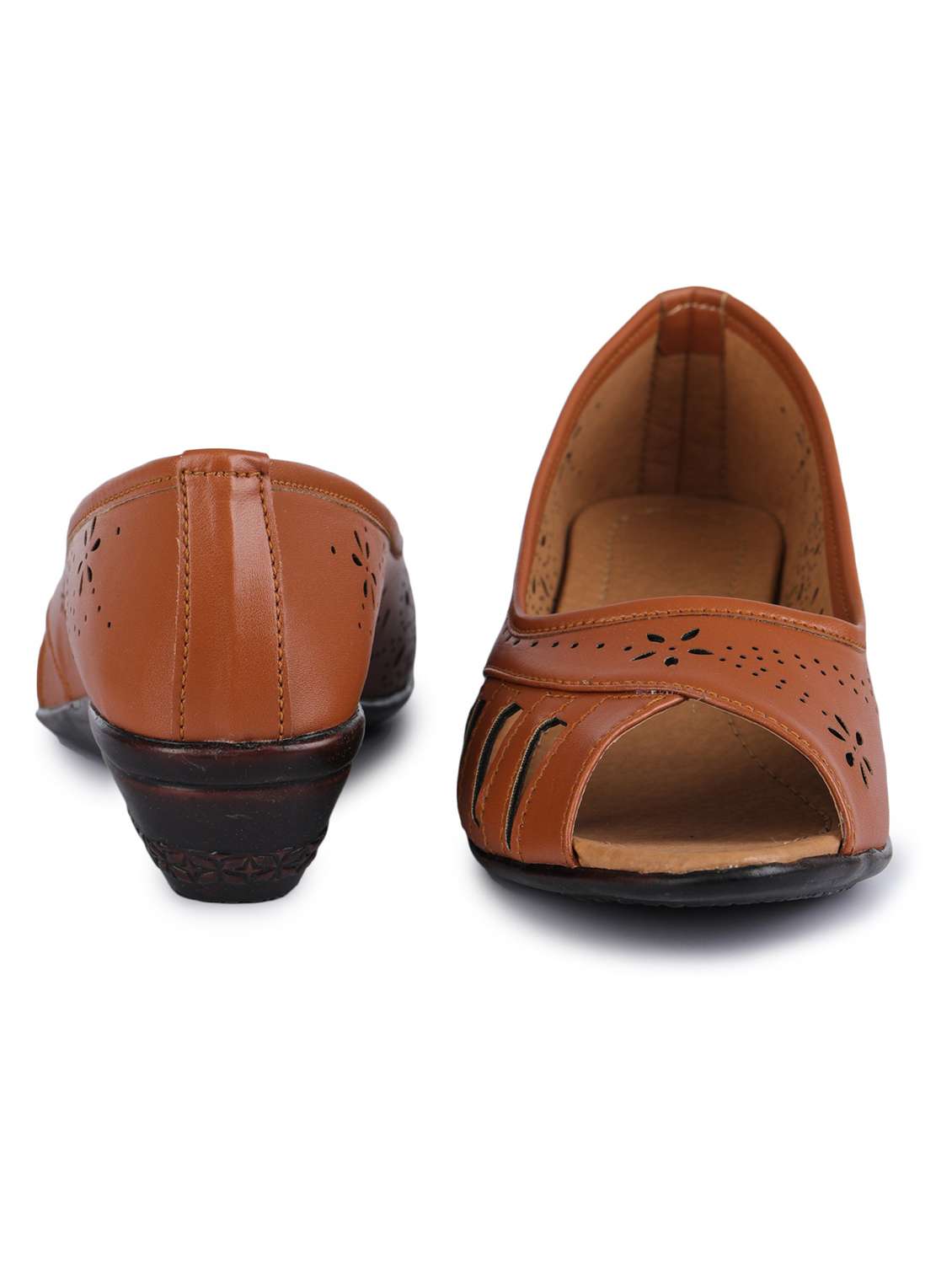 women solid tan slip on ballerina - 20031327 -  Standard Image - 4