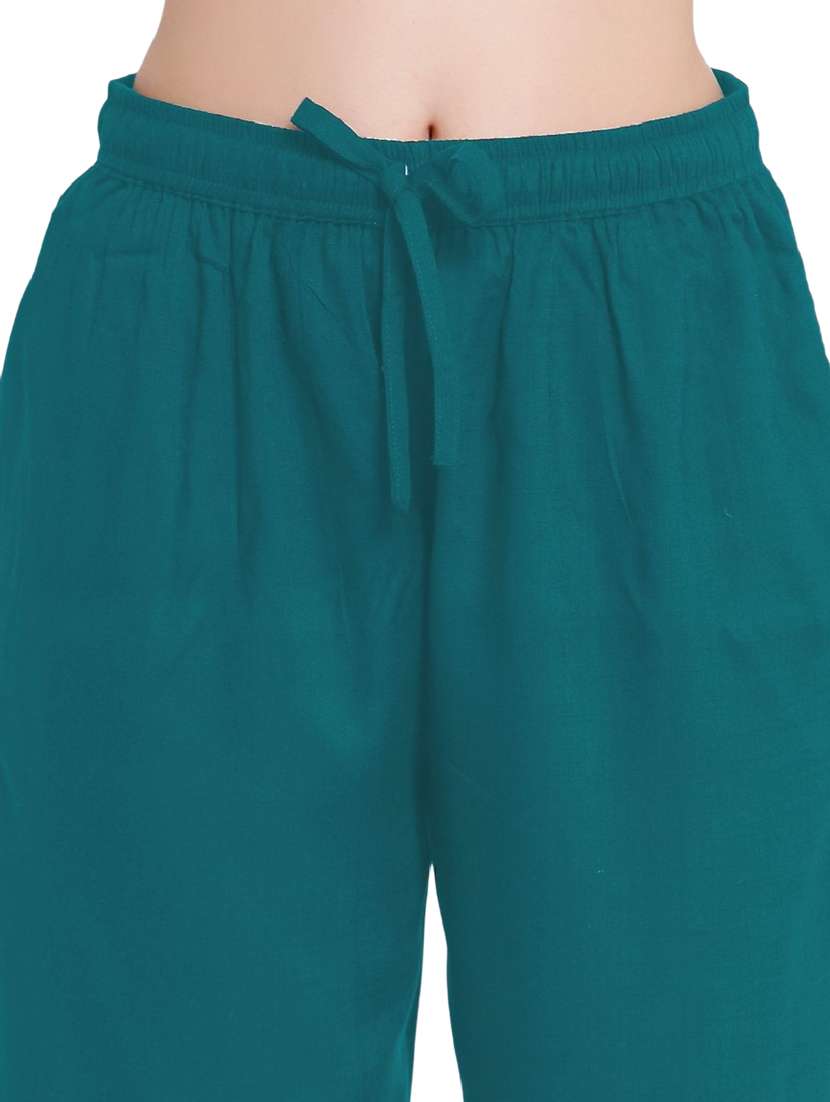 mid rise solid regular shorts - 20036440 - Standard Image - 4