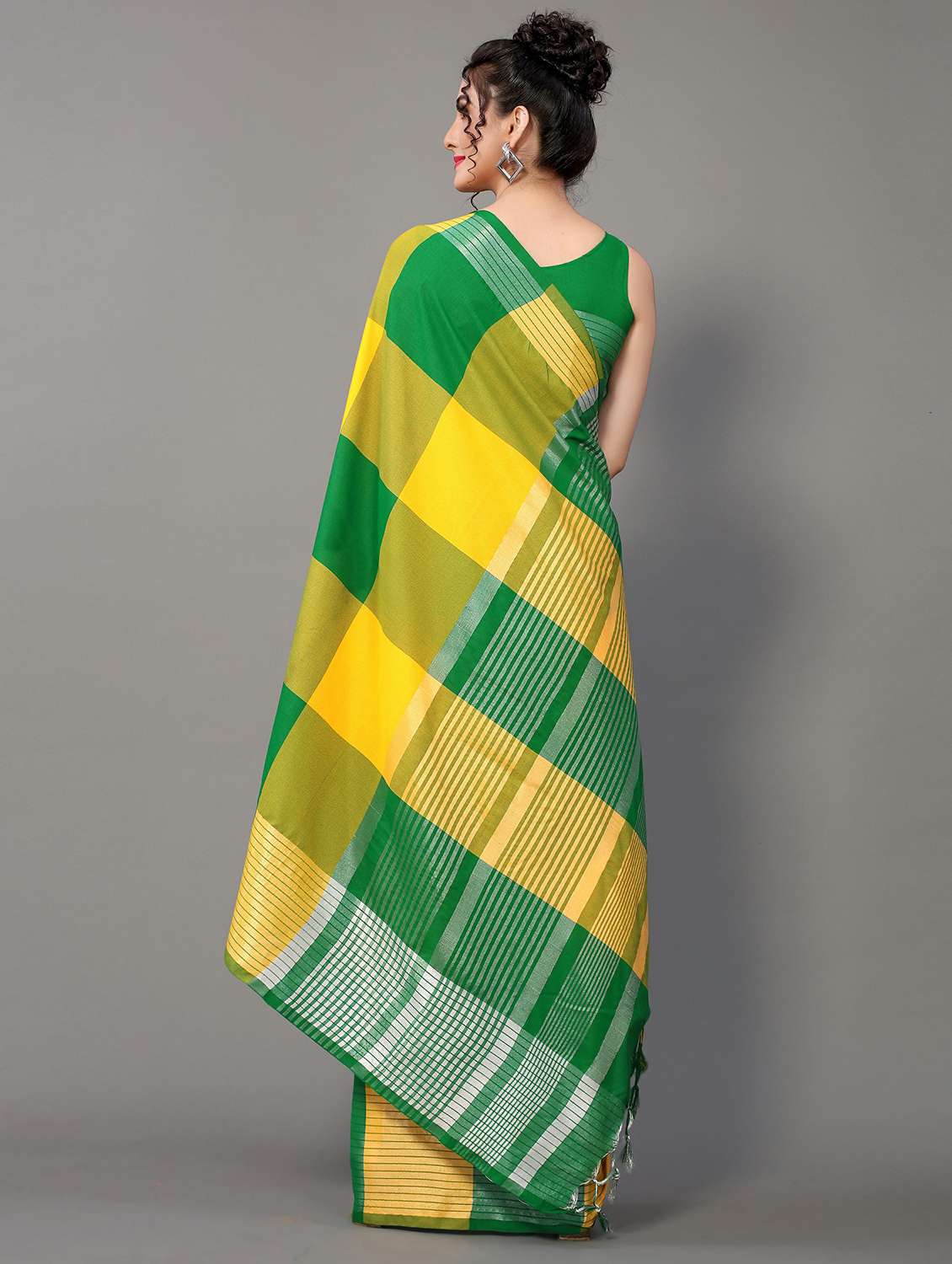 yellow cotton blend handloom saree with blouse - 20039470 -  Standard Image - 1