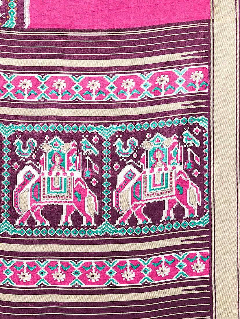 women's printed pink colored saree - 20039576 - Standard Image - 4