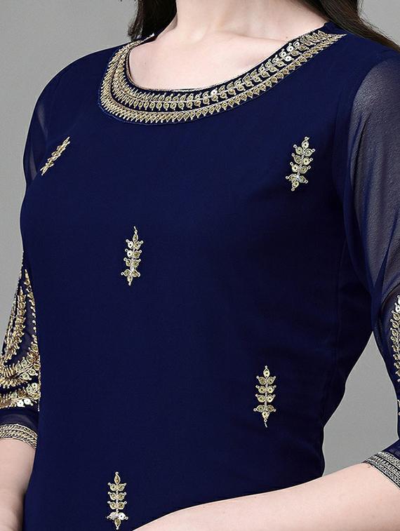 round neck embroidered straight kurta - 20039735 - Standard Image - 4