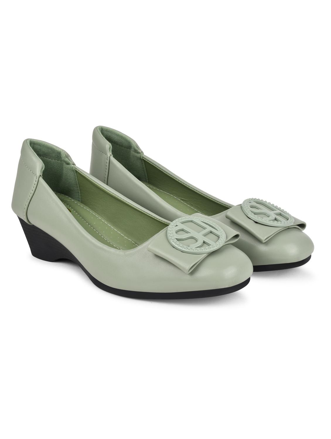 green slip on solid ballerina - 20045143 -  Standard Image - 1