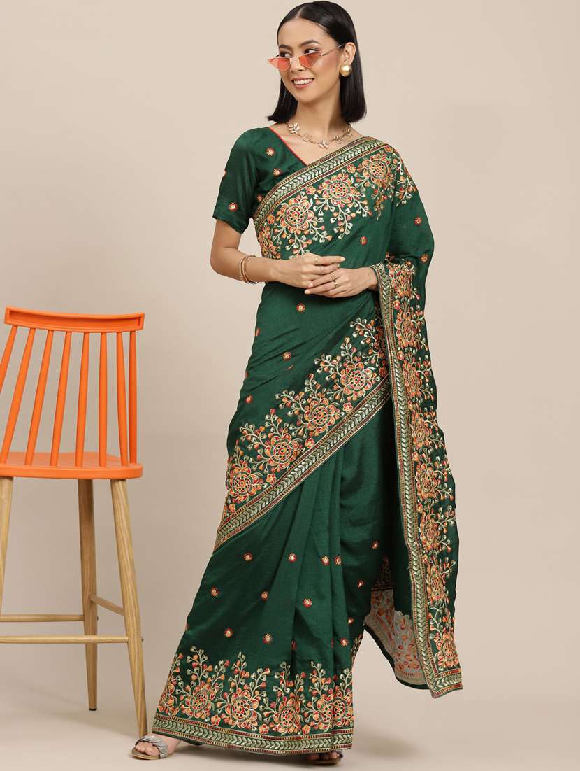women's bordered green colored saree