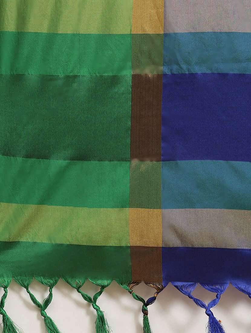 women's geometric blue colored saree with blouse - 20045876 -  Standard Image - 4