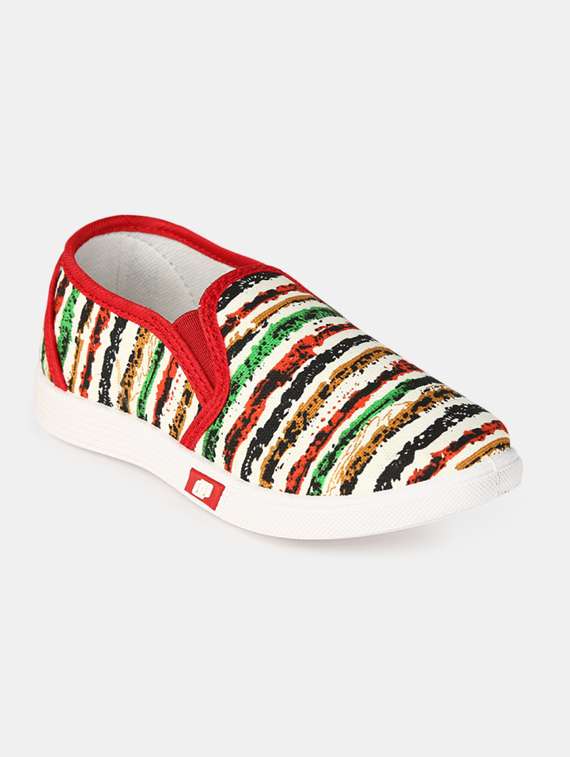 red mesh printed loafer