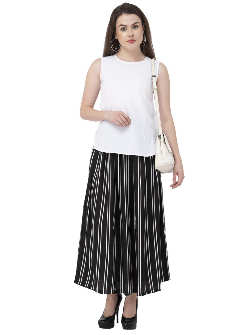 women's straight round neck top - 20056094 - Zoom Image - 0