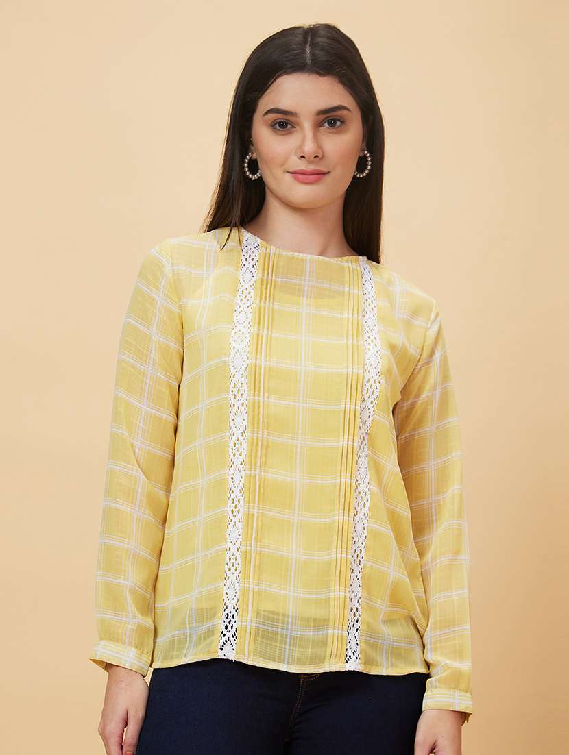 round neck checkered regular top