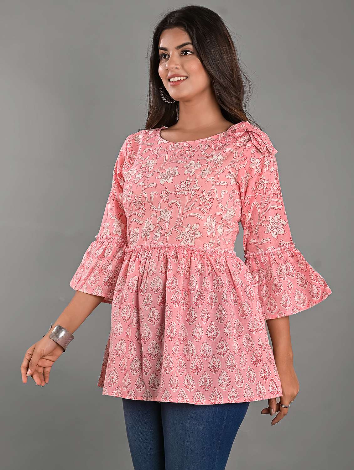 women's peplum round neck top