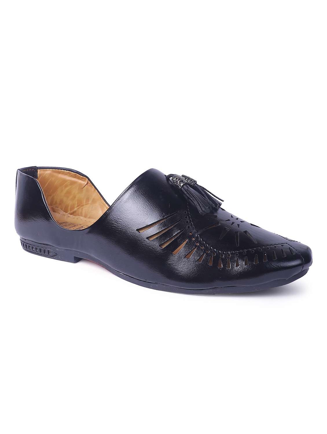 black synthetic slip on jutis