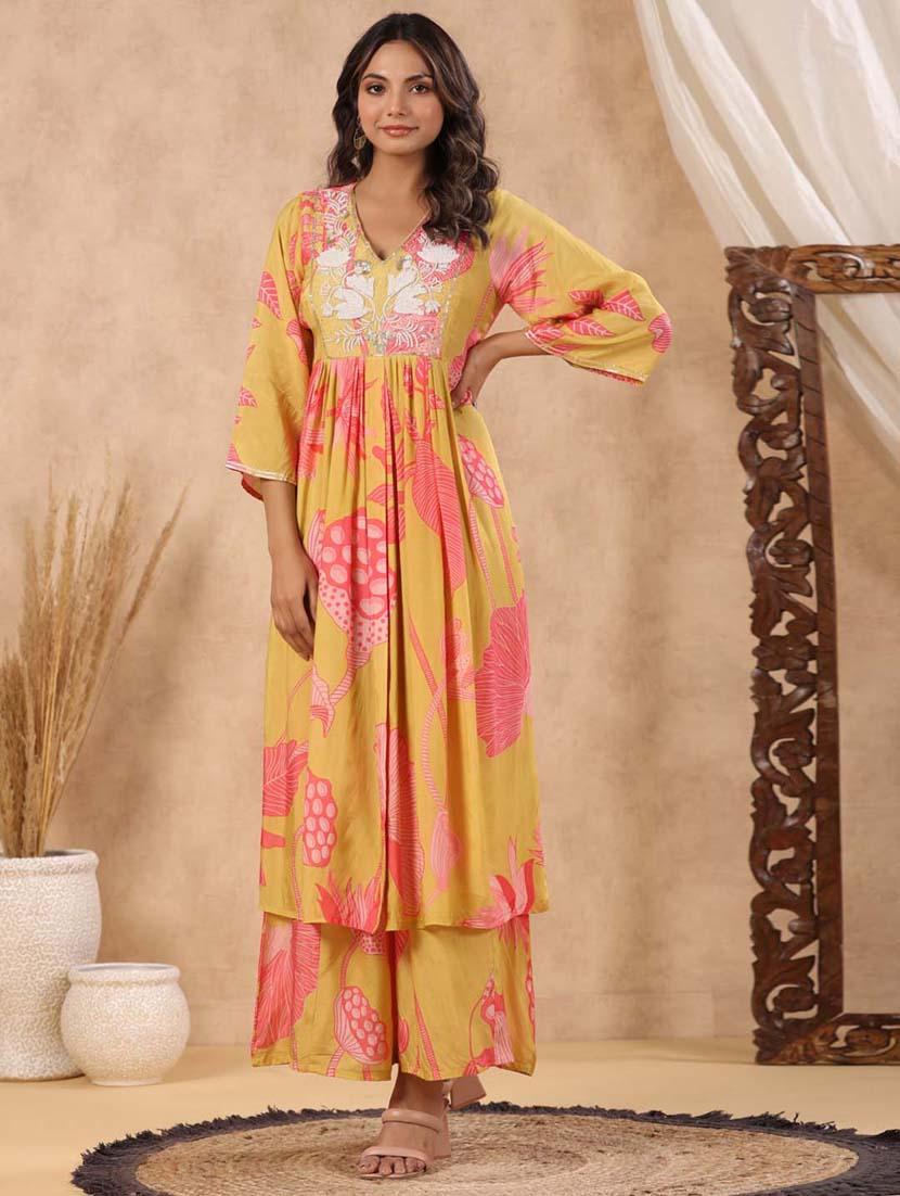printed flared kurta palazzo set - 20068455 - Standard Image - 1