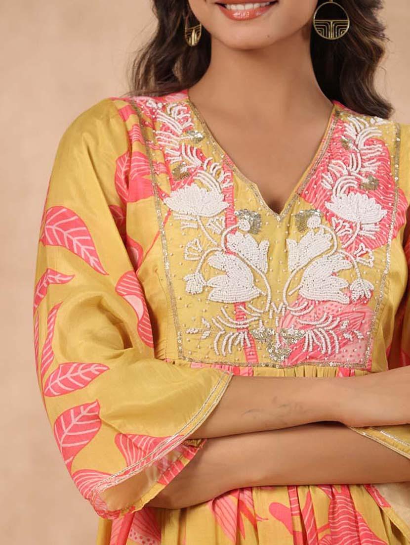 printed flared kurta palazzo set - 20068455 - Standard Image - 4
