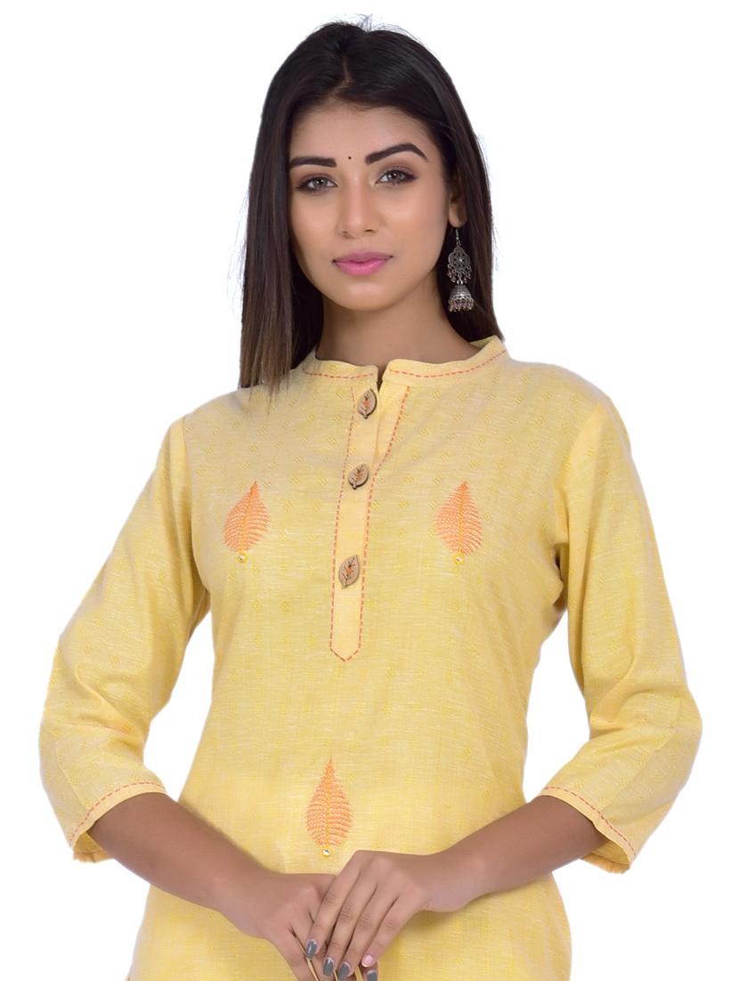 mandarin neck kurta palazzo set - 20078353 - Standard Image - 4