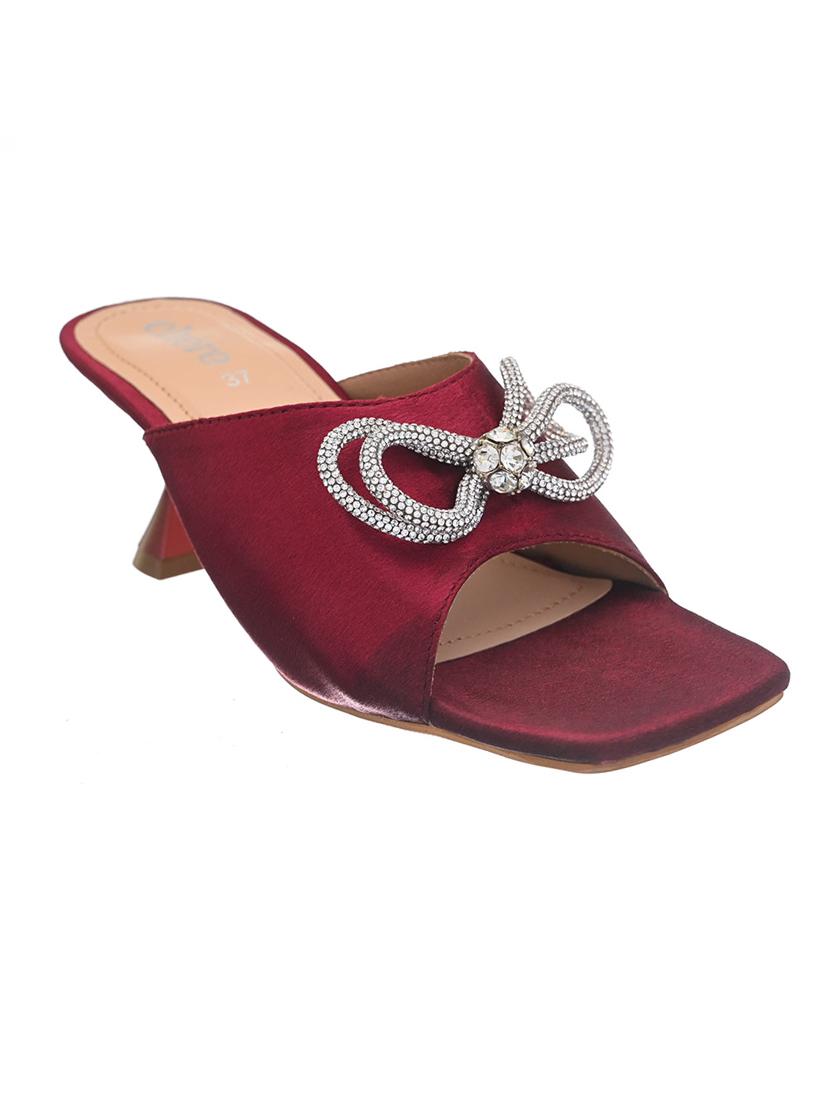 red slip on kitten heel - 20088855 - Zoom Image - 0