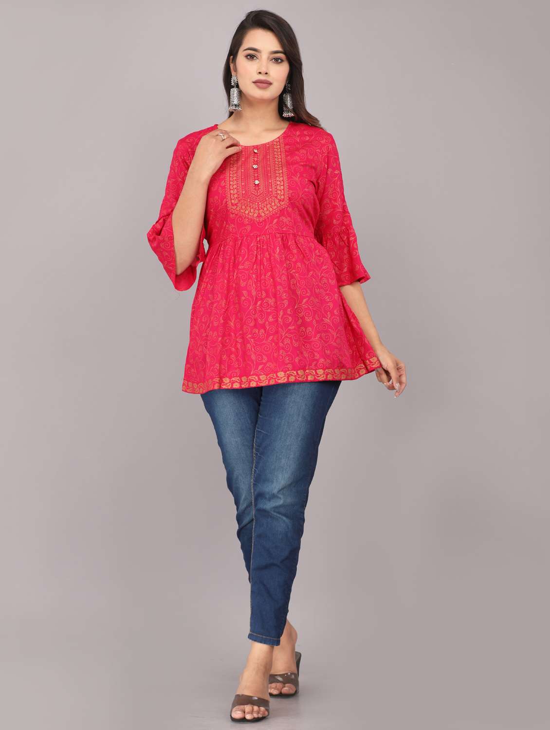 pink printed regular top - 20097817 - Standard Image - 4
