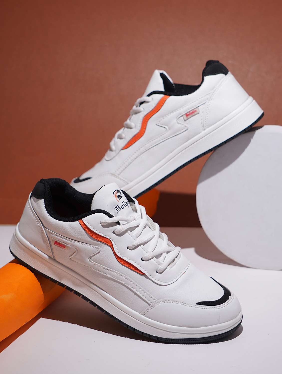 white slip on sneaker - 20115258 - Zoom Image - 0