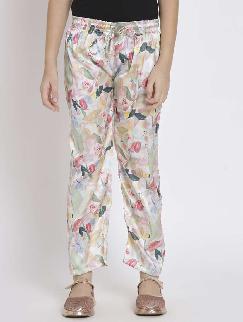 multi colored printed top pants set - 20117355 - Standard Image - 4