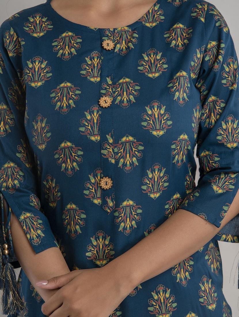 women's straight kurta - 20129543 - Standard Image - 4