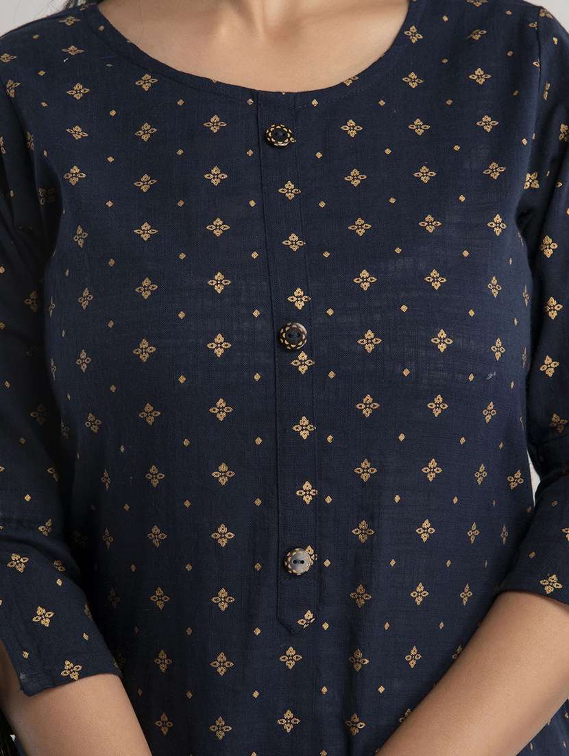 women's straight kurta - 20129545 - Standard Image - 4