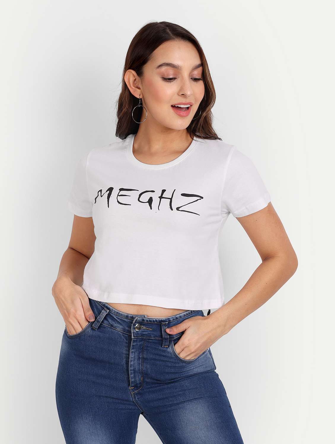 white cotton blend crop tshirt