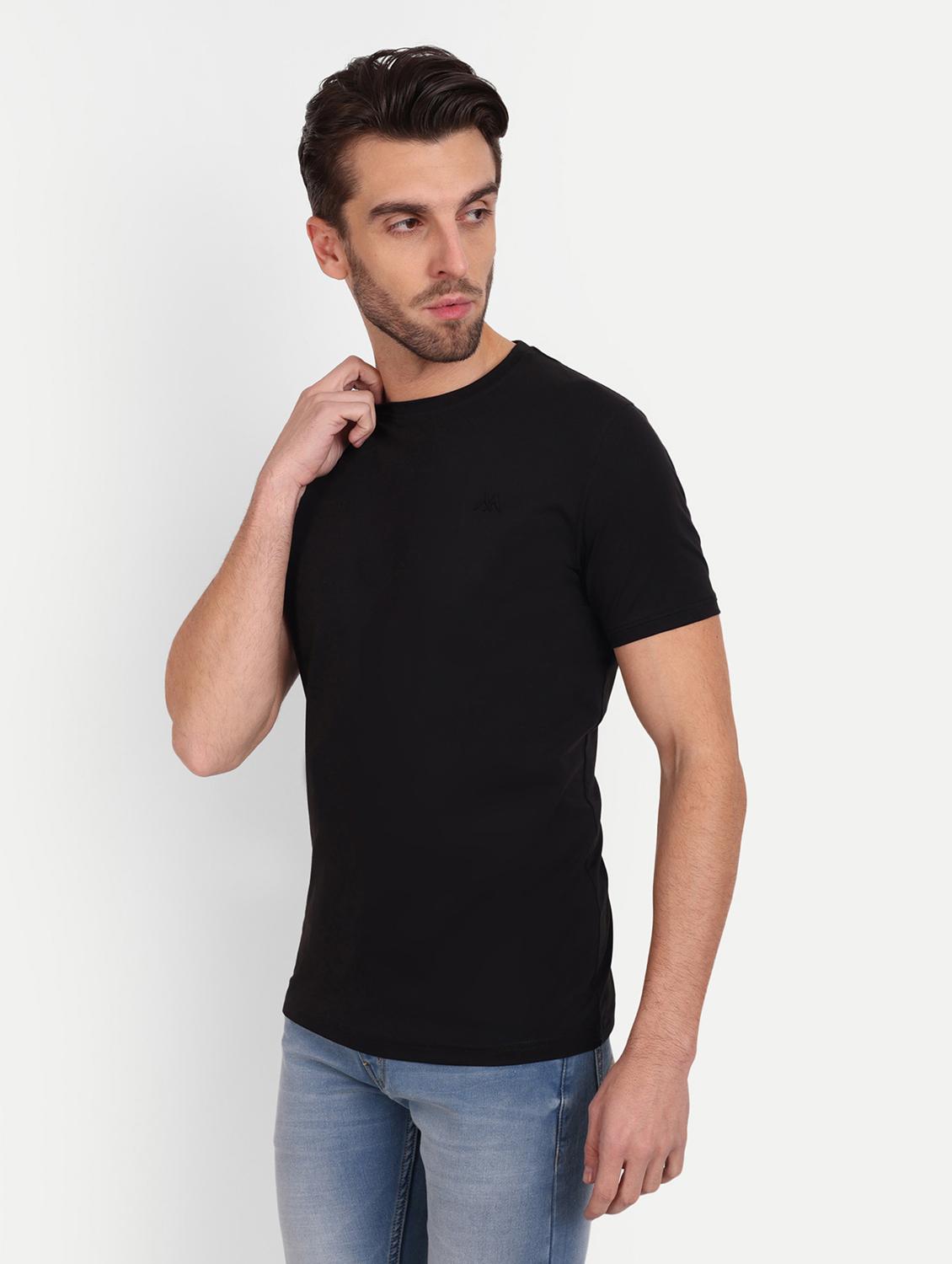 men round neck solids t-shirt - 20131668 -  Standard Image - 1