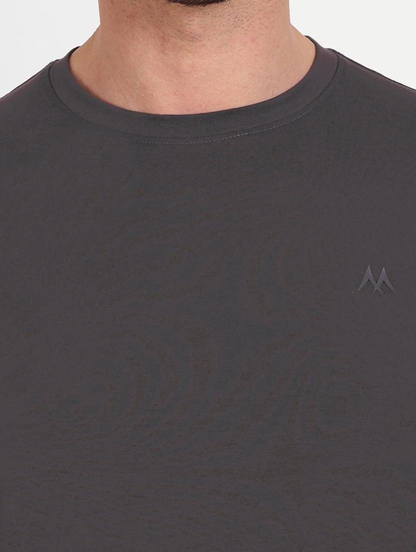 men round neck solids t-shirt - 20131669 - Standard Image - 4