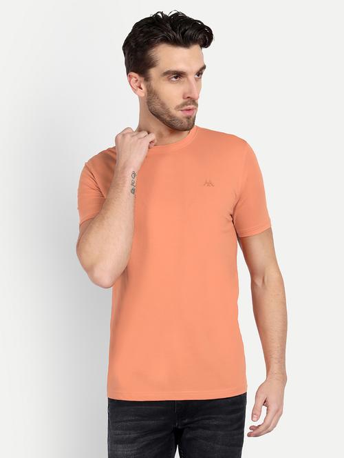men round neck solids t-shirt - 20131675 - Standard Image - 0