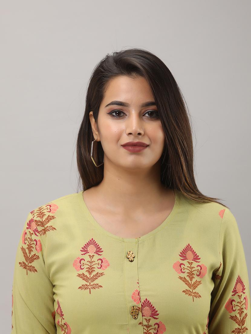 green printed three quarter sleeve kurta sharara set - 20132917 - Standard Image - 4