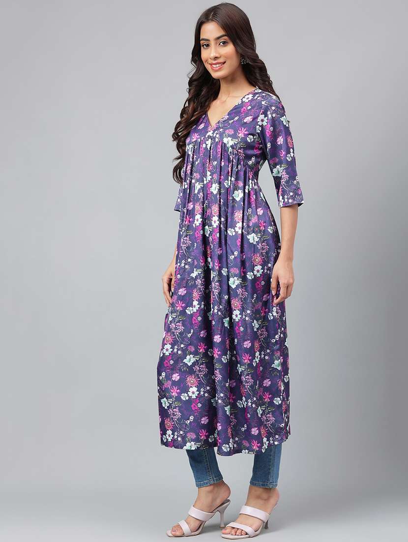 women floral printed satin flared kurta - 20133057 -  Standard Image - 4