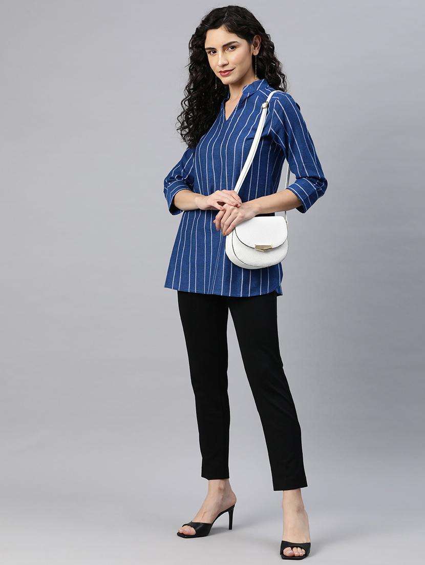 women blue striped straight kurti - 20135564 -  Standard Image - 4