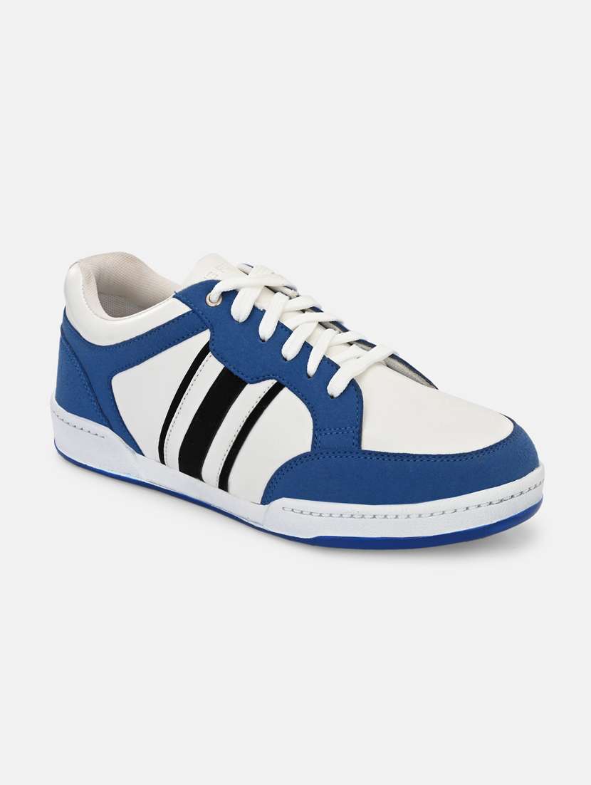 mens lace up sneaker