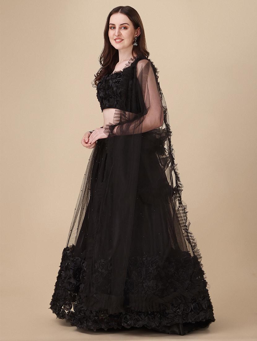 women black flared lehenga - 20136950 - Standard Image - 1