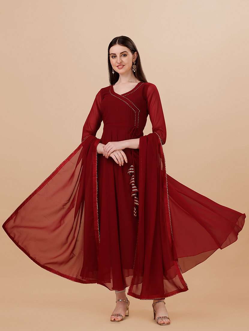 women three quarter sleeve kurta dupatta set
