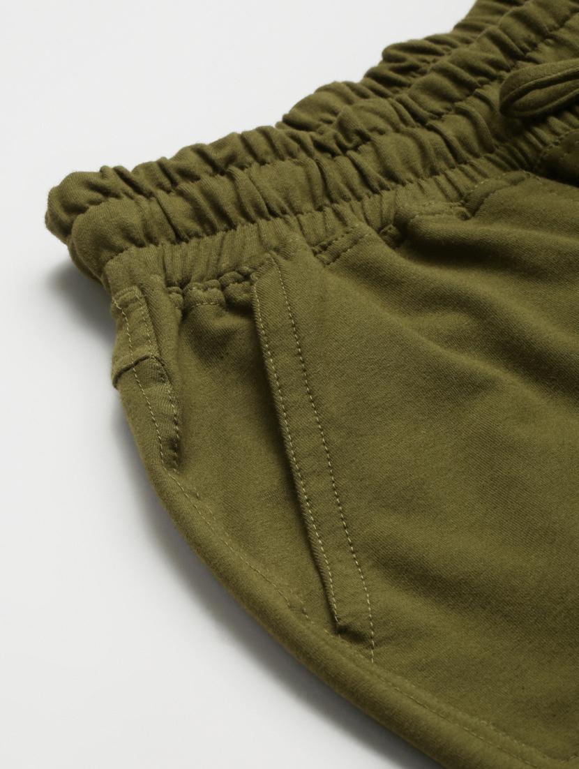plus size green solid relaxed fit cargo - 20149347 - Standard Image - 4